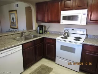 Photo #3: 2212587 Listing 