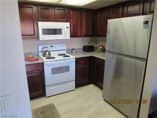 Photo #4: 2212587 Listing 