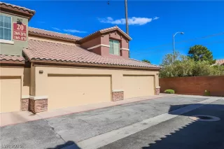 Photo #1: 2212591 Listing 