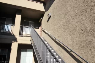 Photo #1: 2212600 Listing