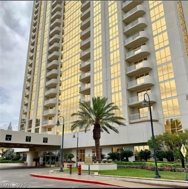 MLS: 2212625 Condo For Sale