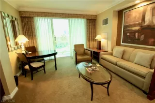 Photo #3: 2212625 Listing 