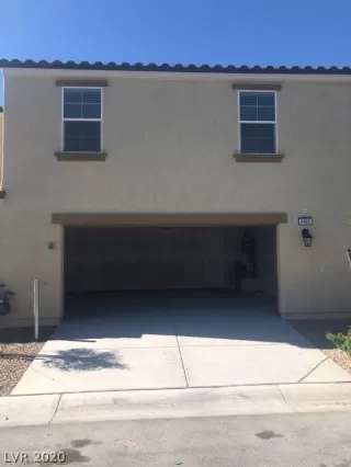 Photo #1: 2212645 Listing 