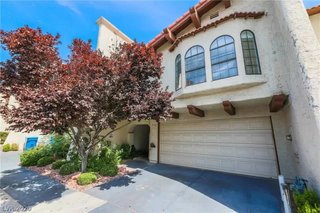 MLS: 2212649 Condo For Sale