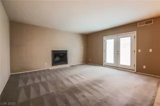 Photo #6: 2212649 Listing