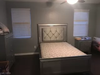 Photo #6: 2212713 Listing