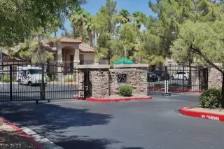 Photo #1: 2212776 Listing