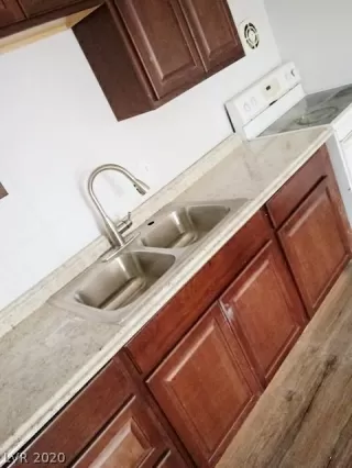 Photo #1: 2212787 Listing