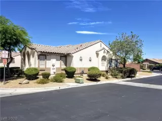 Photo #2: 2212891 Listing 