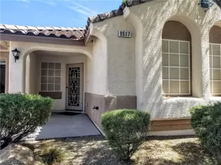 Photo #3: 2212891 Listing 