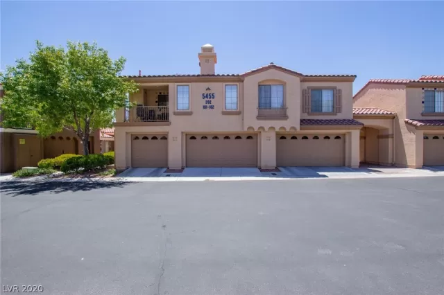 MLS: 2212896 Condo For Sale