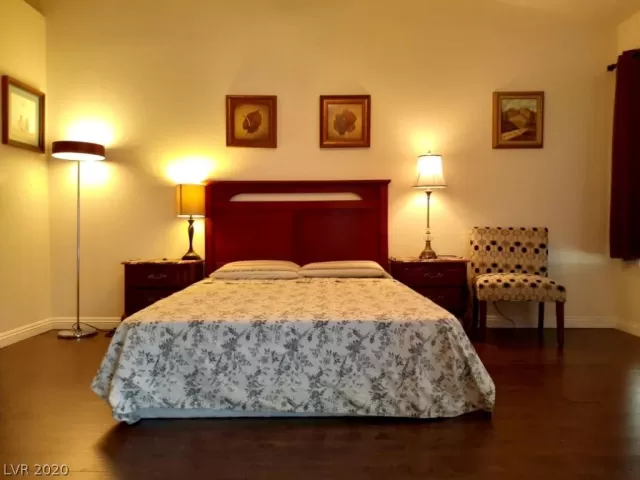 MLS: 2212922 Condo For Sale