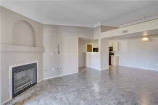 Photo #3: 2212942 Listing 