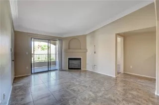 Photo #6: 2212942 Listing 