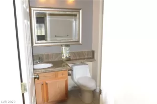 Photo #3: 2212955 Listing 