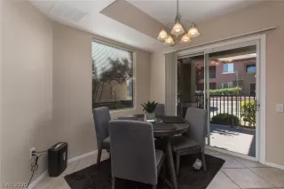 Photo #6: 2212989 Listing