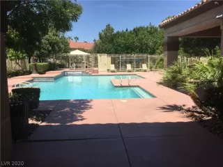 Photo #2: 2212992 Listing 