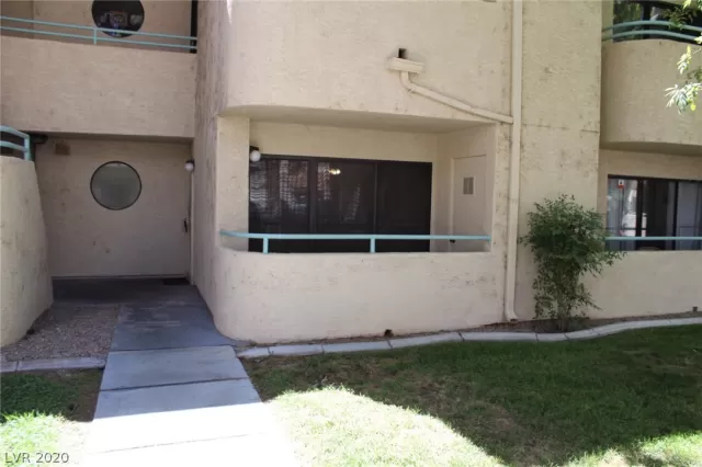 MLS: 2213013 Condo For Sale