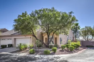 Photo #2: 2213085 Listing