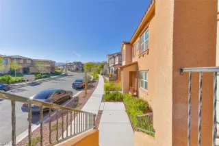 Photo #1: 2213173 Listing 