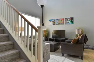 Photo #3: 2213173 Listing 