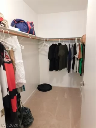 Photo #5: 2213197 Listing