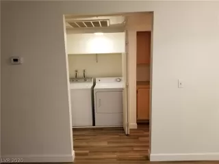 Photo #5: 2213248 Listing