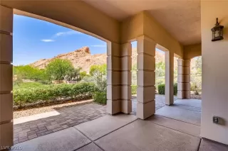 Photo #2: 2213263 Listing