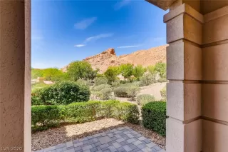 Photo #4: 2213263 Listing