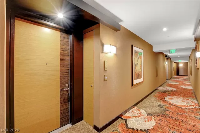 MLS: 2213281 Condo For Sale