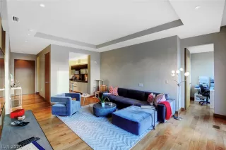 Photo #4: 2213281 Listing