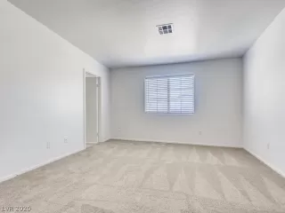 Photo #6: 2213307 Listing 