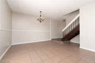 Photo #5: 2213312 Listing 