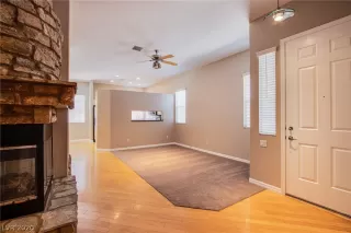 Photo #1: 2213321 Listing 