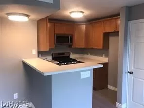 Photo #5: 2213336 Listing 