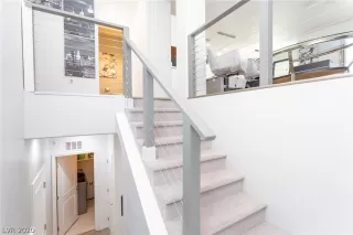 Photo #4: 2213381 Listing 