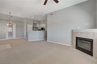 Photo #4: 2213422 Listing