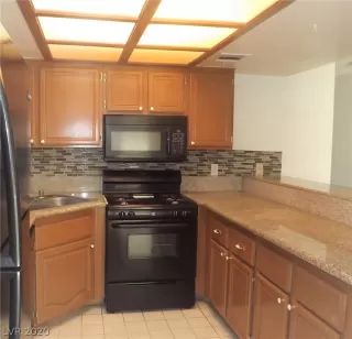 Photo #6: 2213437 Listing 