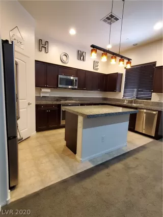 Photo #4: 2213461 Listing 