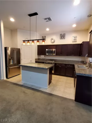 Photo #5: 2213461 Listing 