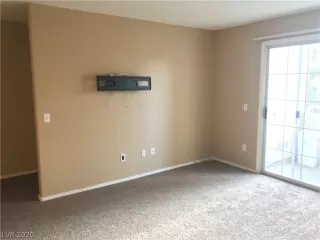 Photo #4: 2213495 Listing 