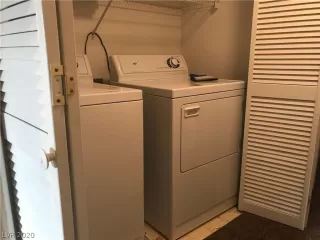 Photo #6: 2213495 Listing 