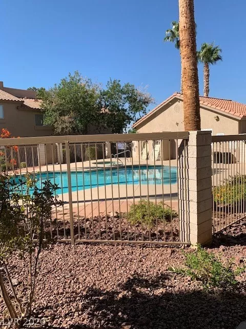 MLS: 2213562 Condo For Sale