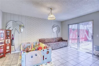 Photo #6: 2213564 Listing 