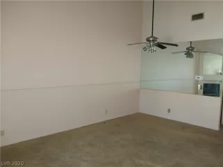 Photo #3: 2213629 Listing 