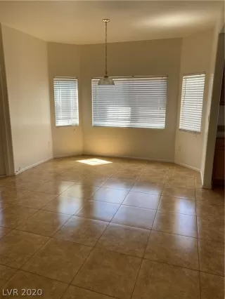 Photo #4: 2213694 Listing 