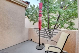 Photo #1: 2213712 Listing