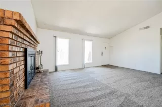 Photo #5: 2213715 Listing