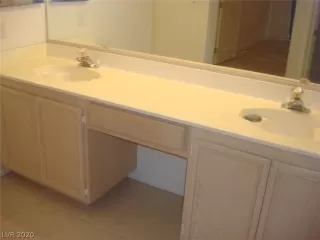 Photo #6: 2213721 Listing