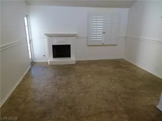 Photo #2: 2213738 Listing 